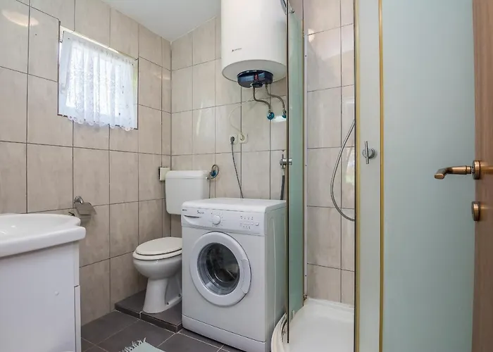 With Parking Space - 20233 * Vir