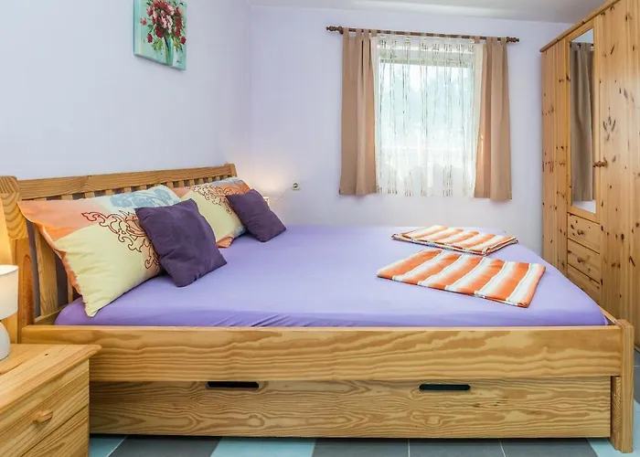 Apartman With Parking Space - 20233